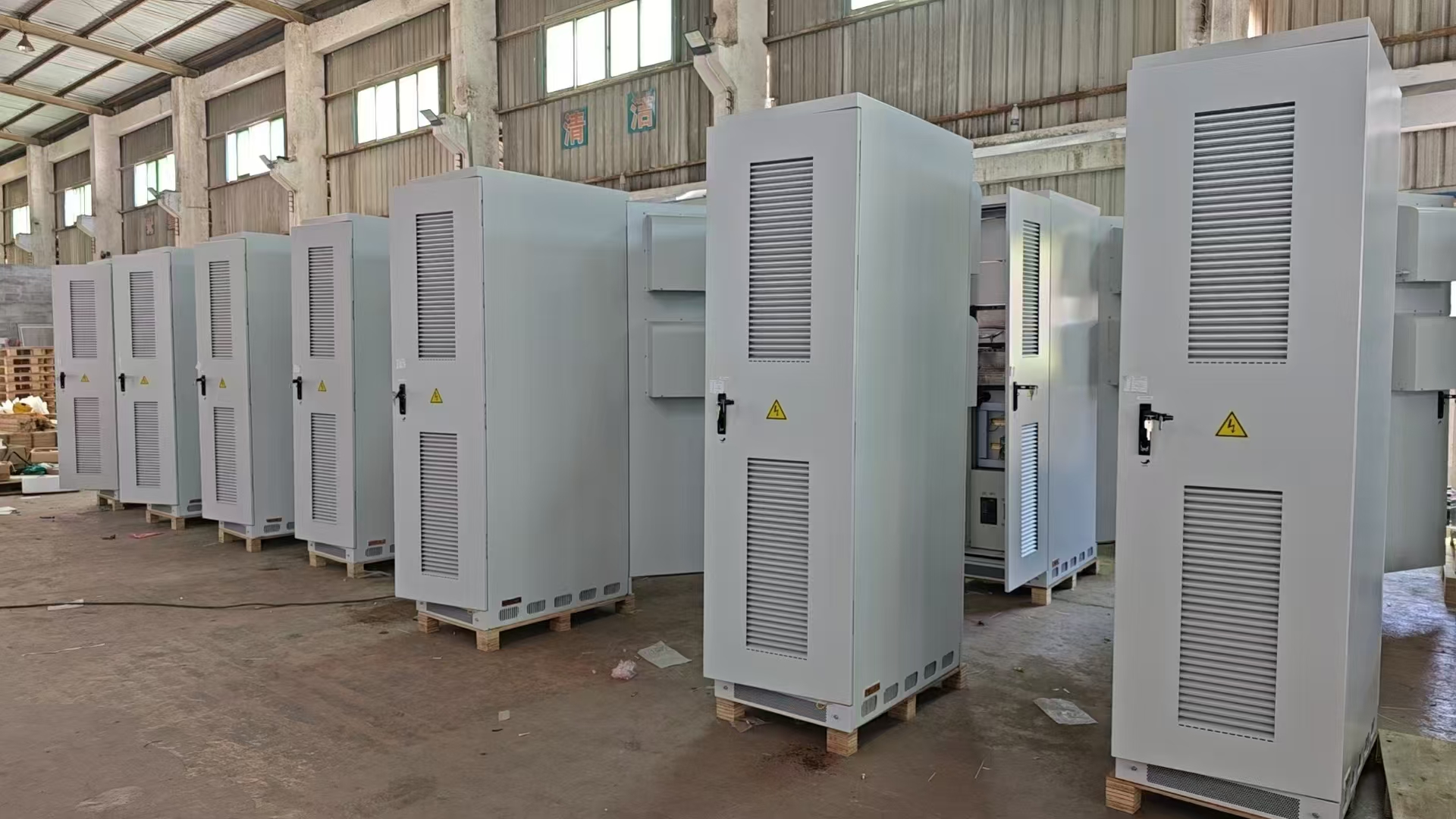 50KWH 100KWH 150KWH 200KWH BESS off grid High Voltage industrial commercial energy storage